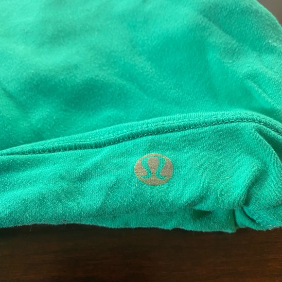 Sports Bra - Size 8-10 - Lululemon Original - Picture 2 of 3